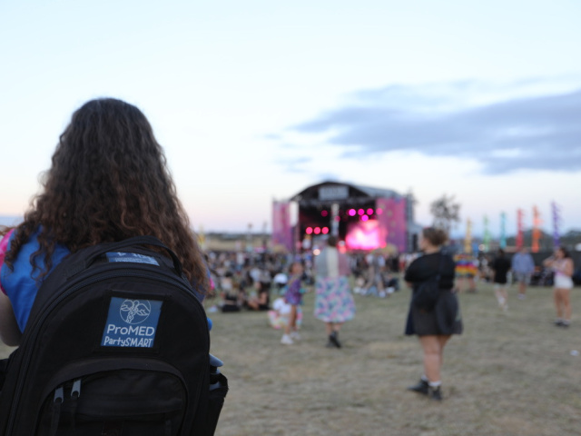 2 BAEBA51 A749 49 EF ADEA BD677651 B9 BC 1 105 c