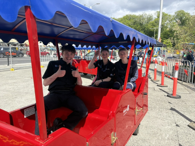 7 F255329 E5 BF 44 B0 8823 38013 EA05 FF3 1 105 c