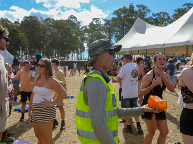 EA2 D7 CFB 0 BB6 4988 97 FD 0 B357 D80303 A 1 105 c